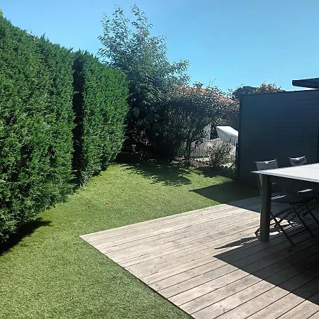 Nyaraló Maison Avec Piscine Commune A 800m De La