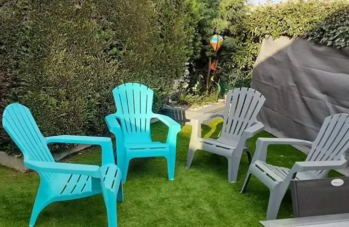 Maison Avec Piscine Commune à 800m De La Casa vacanze *